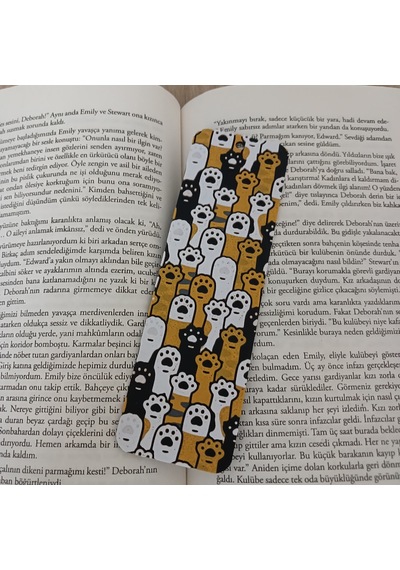 Kitap Ayracı - Sevimli Kedi Patileri