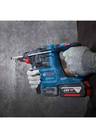 Gbh 185-lı Akülü Sds-plus Kırıcı Delici 18 Volt, Solo, 1,9 J, Betonda Delme Çapı: 22 Mm, Karton Kutuda, Akü Dah