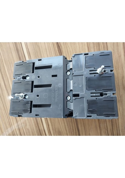 Siemens 3x160A/70kA Termik ve manyetik ayar sahalı şalter
