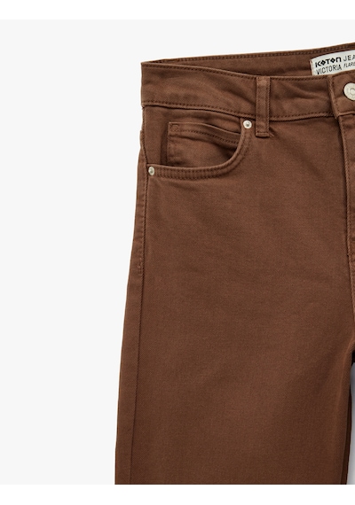 Koton Yüksek Bel Slim Fit Cepli Düğmeli Pamuklu İspanyol Paça Denim Pantolon - Flare Jeans Koyu Kahverengi 6sal40058mw Koyu Kahve Koton Yüksek Bel Slim Fit Cepli Düğmeli Pamuklu İspanyol Paça Denim Pantolon - Flare Jeans Koyu Kahverengi 6sal40058mw Koyu Kahve