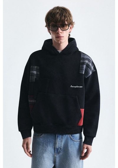 Vamos Boxy Fit Yama Detaylı Sweatshirt Siyah