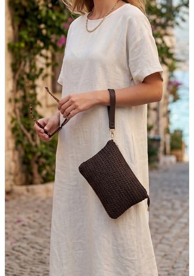 Vivazzaluxe Doğal Hasır Örme Orta Boy Kadın Yazlık Portföy Clutch Çanta Acı Kahverengi