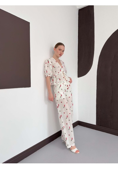 Verymoda Nakışlı Vual Pantolon Topshow Kırmızı