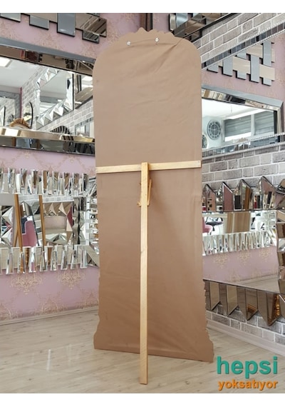 Matmazel Model Varaklı Ayaklı Boy Aynası Altın