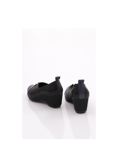 Dgn 2331 Kadin Lastik Detayli Dolgu Taban Comfort Ayakkabi 2331-2-R1078 Lacivert