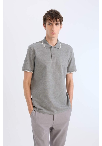 DeFacto Regular Fit Polo Yaka Kısa Kollu Dokulu Waffle Tişört D7932AX25SPGR371 DeFacto Regular Fit Polo Yaka Kısa Kollu Dokulu Waffle Tişört D7932AX25SPGR371
