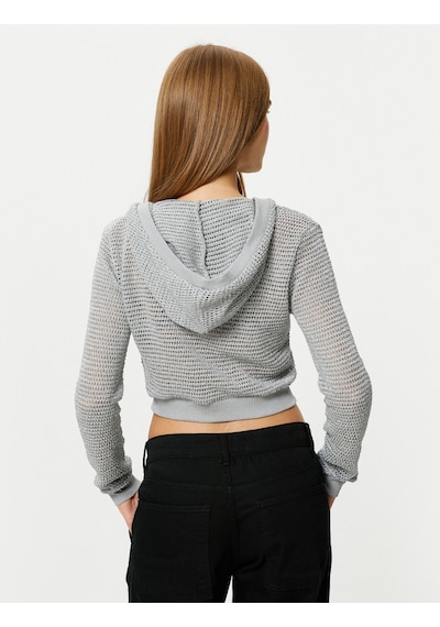 Koton Crop File Kapşonlu Fermuarlı Sweatshirt Simli Slim Fit Gri 4wal10758ık 4WAL10758IK031 Gri Koton Crop File Kapşonlu Fermuarlı Sweatshirt Simli Slim Fit Gri 4wal10758ık 4WAL10758IK031 Gri