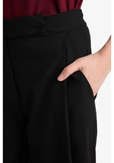 Defacto Barrel Fit Kısa Paça Bilek Boy Pantolon G0242ax25aubk81 Siyah
