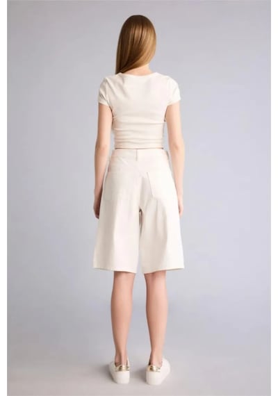 Defacto Normal Bel Kısa Paça Gabardin Bermuda F3133ax26smwt84 Beyaz-wt84