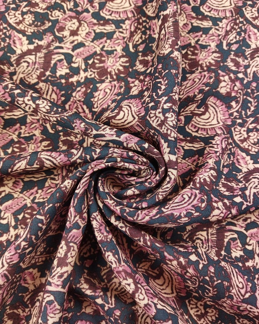 Pamuk Viskon Vual Lacivert Bordo Renklerde En: 135 Cm-981 Renkli