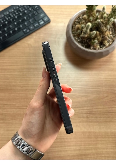 Apple Uyumlu iPhone 16 Pro Animasyonlu Stylus Silikon Kılıf Siyah