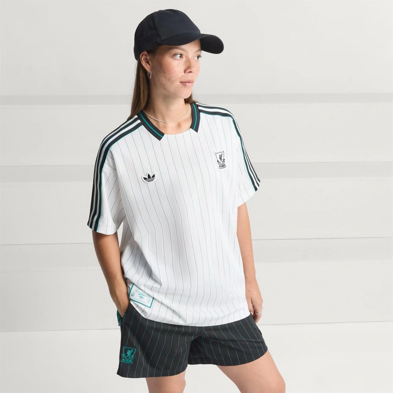 Adidas Liverpool Fc Terrace Icons Erkek Forma C-adıjw5466e50a00 Beyaz