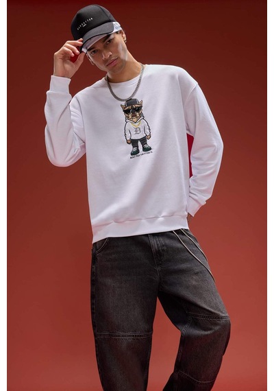 Defacto Boxy Fit Bisiklet Yaka Baskılı Sweatshirt E9331ax25auwt34 Beyaz