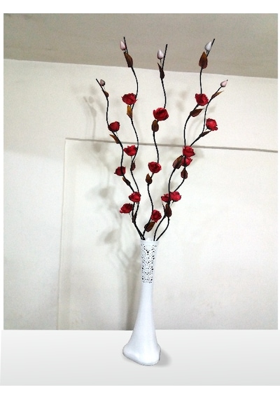 160cm Uzun Dallı Kırmızı Çiçekli 60cm Uzun Desenli Beyaz Vazo
