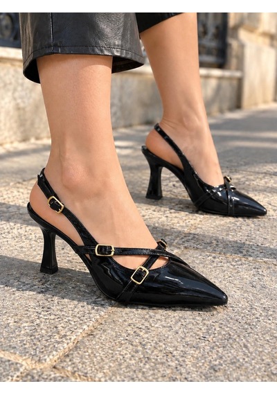 Asmi Shoes Kadın Penida Siyah Rugan 7 Cm Topuklu Tokalı Ayakkabı