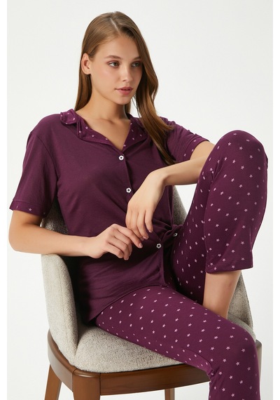 Ritnice Kadın Jayla Viskon Yıldız Desen Ön Düğmeli Kısa Kol Mürdüm Alt Üst Pijama Takımı Mürdüm Ritnice Kadın Jayla Viskon Yıldız Desen Ön Düğmeli Kısa Kol Mürdüm Alt Üst Pijama Takımı Mürdüm