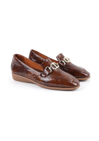 Libero Kadın Loafer Günlük Hakiki Deri Kroko Desenli Parlak Rugan Metal Zincir Tokalı Esnek Kauçuk Taban L031.26142209 Caramel Libero Kadın Loafer Günlük Hakiki Deri Kroko Desenli Parlak Rugan Metal Zincir Tokalı Esnek Kauçuk Taban L031.26142209 Caramel
