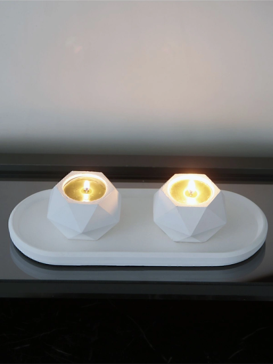 Geometrik Tealight Beton Mumluk, Oval Tabaklı Dekoratif Hediyelik Set Ham Beyaz Beyaz