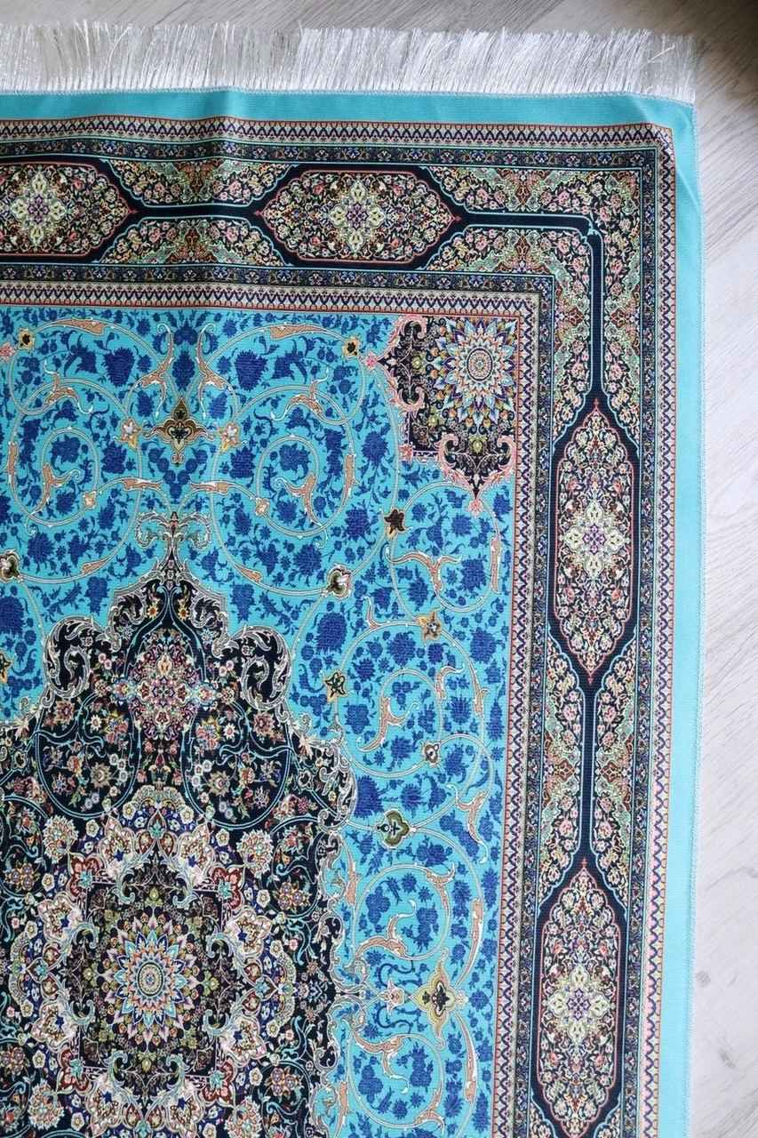 Pratik Ve Taşınabilir Ipek Dokulu Keseli Seccade Mavi Renkli S10018 Mavi
