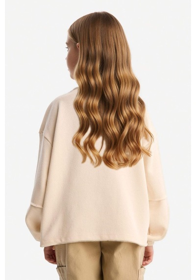 Defacto Kız Çocuk Oversize Geniş Kalıp Bisiklet Yaka Düğmeli Sweatshirt G1712a825auer140 Ekru-er140