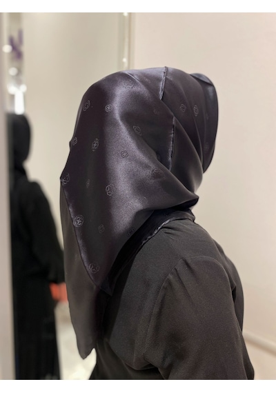 Aker Siyah İpek Eşarp Monogram Jakar