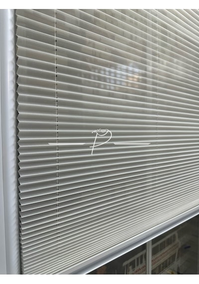 Plise Perde Krep Tül Cam Balkon Akordiyon Perde Sistemleri 2 Renk Seçeneği Çok Renkli