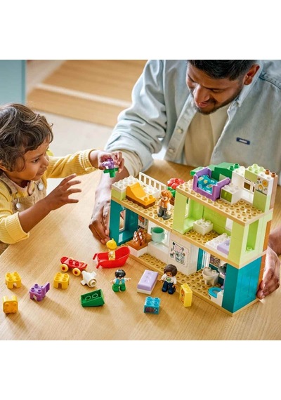 10470 3ü1 Arada Figürlü Modern Aile Evi 166 Parça +2 Yaş