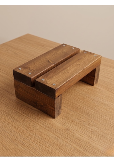Nest Woodtr Doğal Ahşap Tek Katlı Basamak Tabure Yükseltici 30x25x15cm 1adet Açık Ceviz