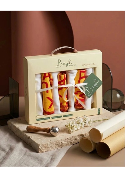 Alfabe Temalı Kutulu 7'li Bebek Ağız Silme Mendili %100 Pamuk Yenidoğan Salya Bezi