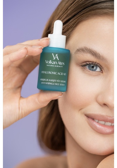 Volkan Ates Natural & Beauty Hyaluronic Acıd 4D   Yüz Serumu Cam Şişe 30 ML