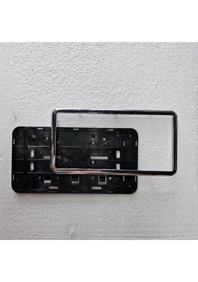 Kare Plakalık Otomobil Uyumlu Krom Plastik 32x17cm