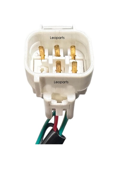 Leoparts Toyota Hilux Revo Rocco Stop Lambası Sol Ledli 2021-2024 81550-0k430