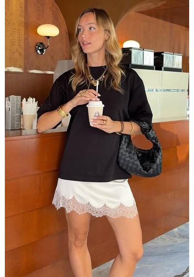 Seeh Siyah Kısa Kollu Oversize Basic Kadın T-shirt Sh281