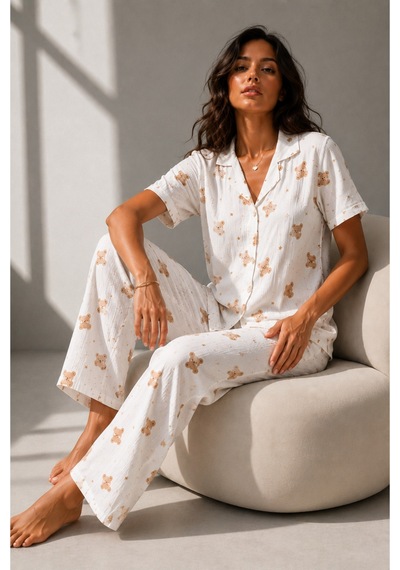 Kadın Klasik Doğal Düğme Gece Kırık Beyaz Pijama Takımı