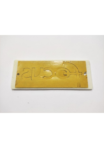 Ford Focus 98-05 Arma Bagaj Yazısı Yapıştırma 12cmx5.5cm 8400a Ford Focus 98-05 Arma Bagaj Yazısı Yapıştırma 12cmx5.5cm 8400a