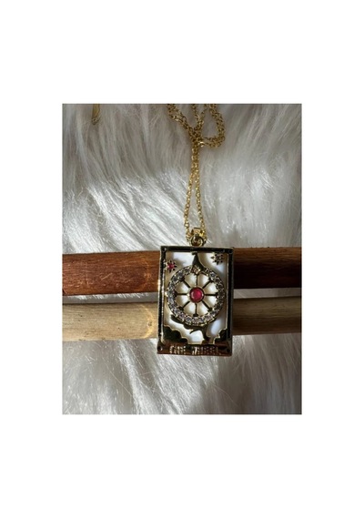 Lunarie Denizci The Wheel Tarot Kartı Kolye 14k Gold Zemin Çok renkli