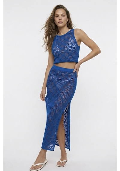 Neden Tekstil Dantel Görünümlü Ajurlu Beachwear Crop Top Ve Yırtmaçlı Uzun Etek Triko Takım - Saks Mavisi Neden Tekstil Dantel Görünümlü Ajurlu Beachwear Crop Top Ve Yırtmaçlı Uzun Etek Triko Takım - Saks Mavisi