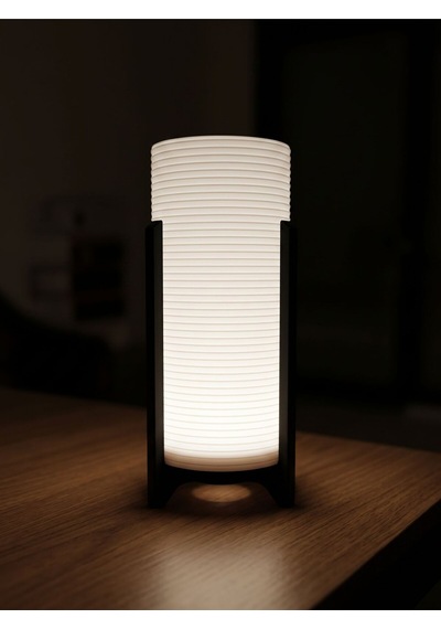 Spira Model - Led Abajur - Masa Lambası - Usb 5v İle Çalışır - Slim Led Aydınlatması Dahildir - Dekoratif Lamba - Renk Seçenekli Çok Renkli