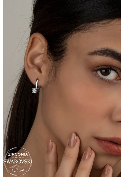Union Swarovski Zirconia Kadın 0.92 Karat Pırlanta Montür Tektaş