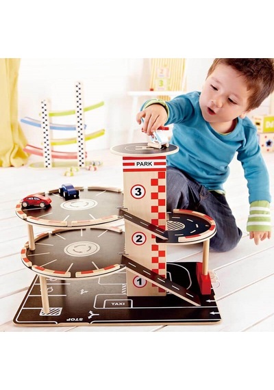Hape Park & Go Oyuncak Garaj
