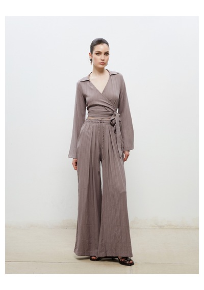 Fashion Cocktail Asimetrik Cepli Lastikli Pantolon Yan Bağlamalı Kollu Crop Yazlık Tatil Dokulu Gofre Kumaşlı Kadın Bohem Boho Takım Set Mürdüm Fashion Cocktail Asimetrik Cepli Lastikli Pantolon Yan Bağlamalı Kollu Crop Yazlık Tatil Dokulu Gofre Kumaşlı Kadın Bohem Boho Takım Set Mürdüm