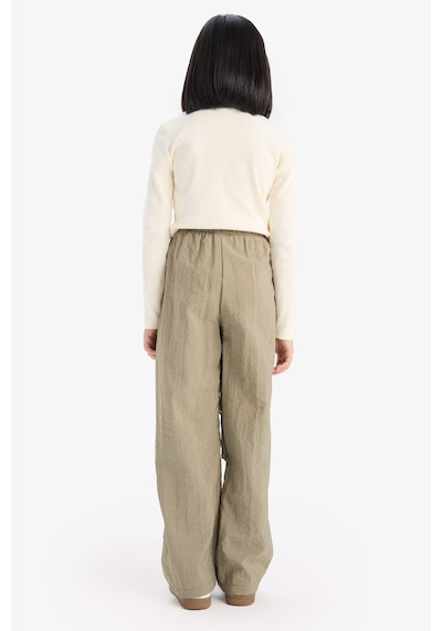 DeFacto Kız Çocuk Beli Lastikli Düz Paça Paraşüt Pantolon D7605A825SMKH465 Haki