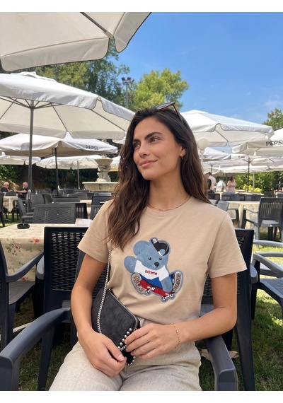 Onloox Kadın Bej Bej Pamuklu Bisiklet Yaka Rahat Kalıp Teddy Nakışlı İşlemeli Kısa Kollu T-shirt Onloox Kadın Bej Bej Pamuklu Bisiklet Yaka Rahat Kalıp Teddy Nakışlı İşlemeli Kısa Kollu T-shirt