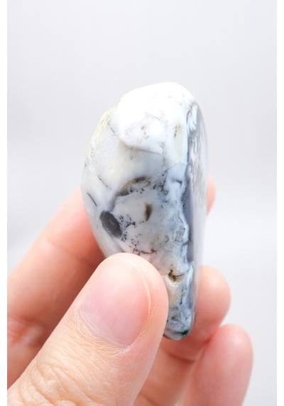 Alkimik Mavi Ve Altın Birleşimi: Cilalı Merlinit Dendritik Opal Numunesi