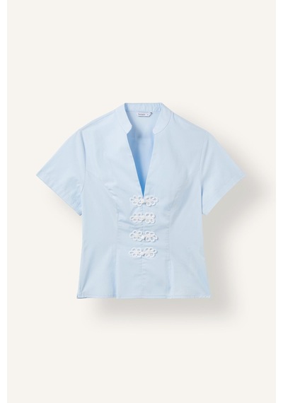 Defacto %100 Pamuk Fitted Hakim Yaka Çiçek Aplikeli Kısa Kollu Poplin Bluz I7460ax26hsbe250 Mavi-be250