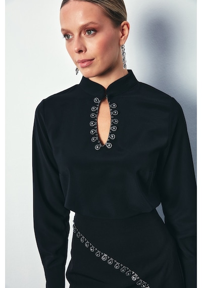 Sateen Yaka Damla Detaylı Bluz - Siyah