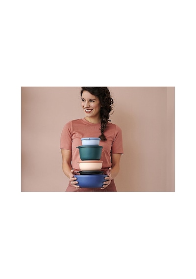 Multi Bowl Cirqula Round - Kapaklı Saklama Kabı - Buzdolabı İçin Hava Geçirmez Saklama Kutusu Olarak Uygundur, Mikrodalga Fırın Ve Saklama Kabı Olarak - 2250 Ml - Nordic Lilac Multi Bowl Cirqula Round - Kapaklı Saklama Kabı - Buzdolabı İçin Hava Geçirmez Saklama Kutusu Olarak Uygundur, Mikrodalga Fırın Ve Saklama Kabı Olarak - 2250 Ml - Nordic Lilac