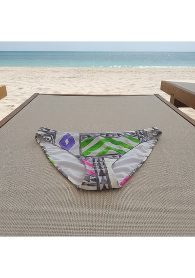 Bonbon Kadın Plaj Giyim Desenli Bikini Alt Bb2579 Çok Renkli
