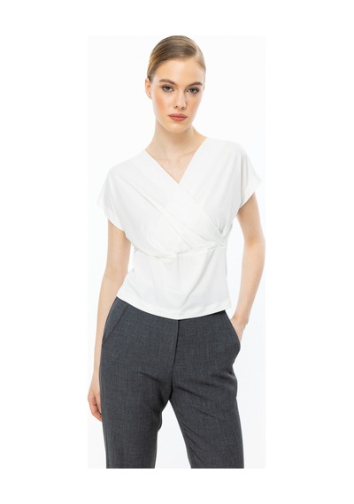 On Minimalist V Yaka Crop Bluz - Kısa Kol - Günlük Ekru