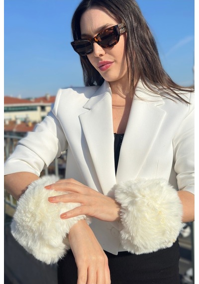 Mollycrush Kadın Beyaz Kürk Kol Manşeti Kışlık Trend Aksesuar Beyaz